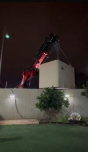 הנפת מרחב מוגן מעל גדר מבטון בצורה מקצועית